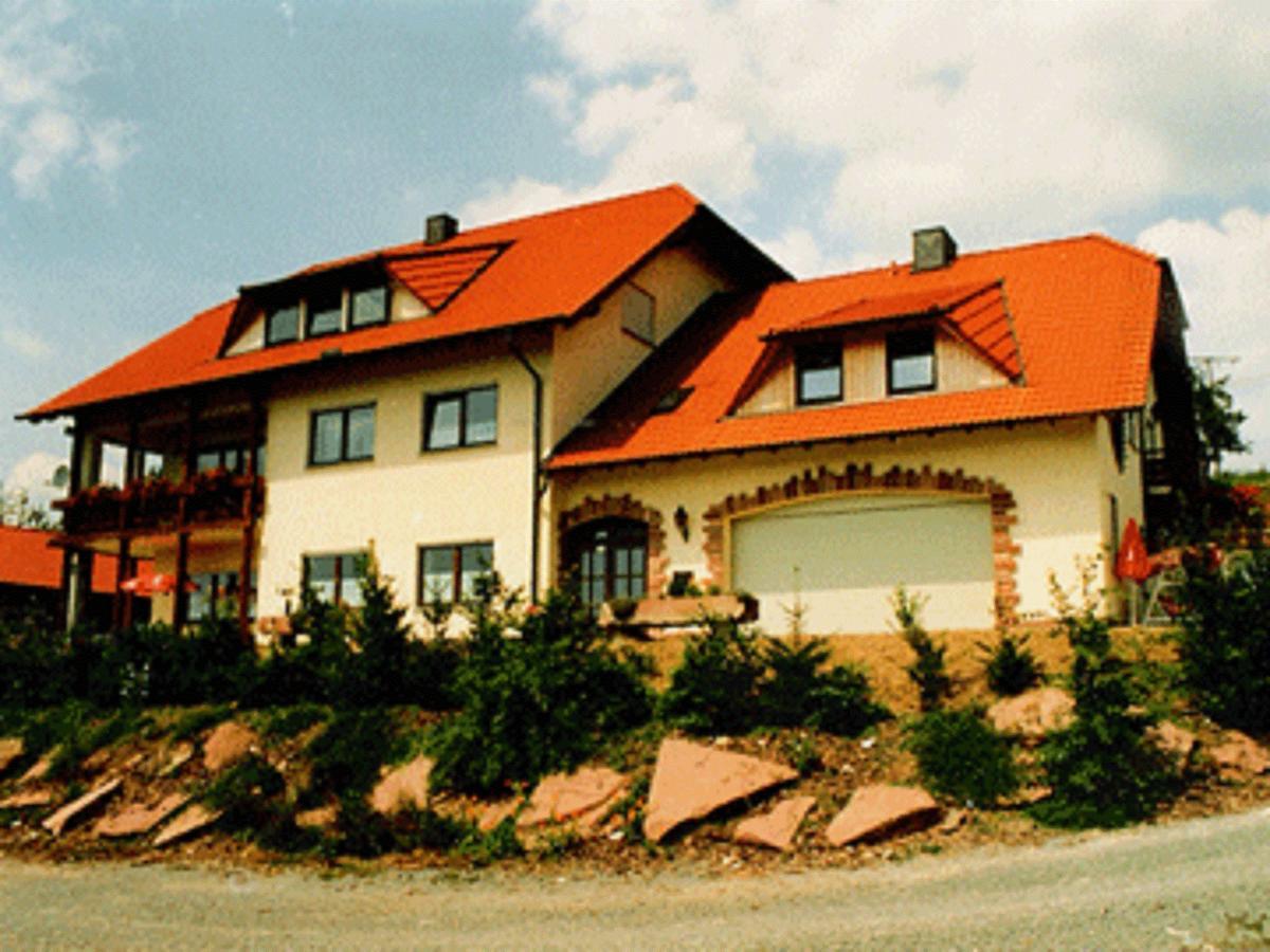 Winzerhof Spengler Guest House Kulsheim Exterior photo